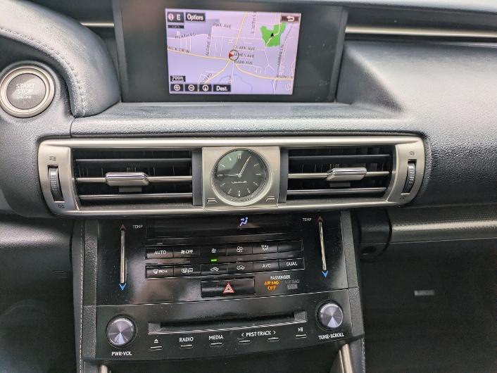2014 Lexus IS 250 Image 18