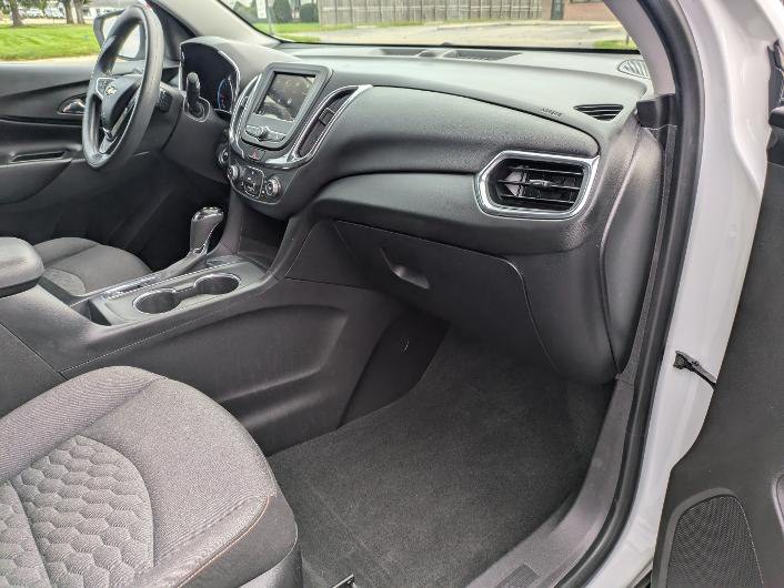 2019 Chevrolet Equinox Image 13