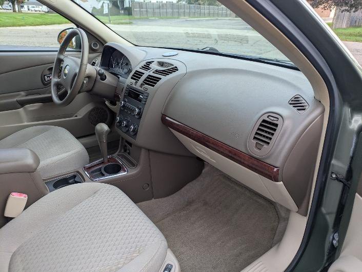 2006 Chevrolet Malibu Image 10