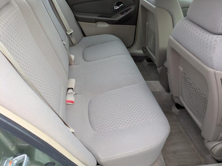 2006 Chevrolet Malibu Image 12