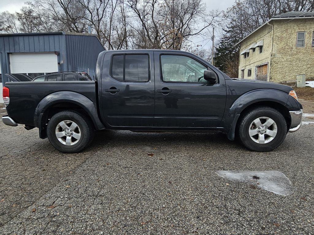 2011 Nissan Frontier Image 4