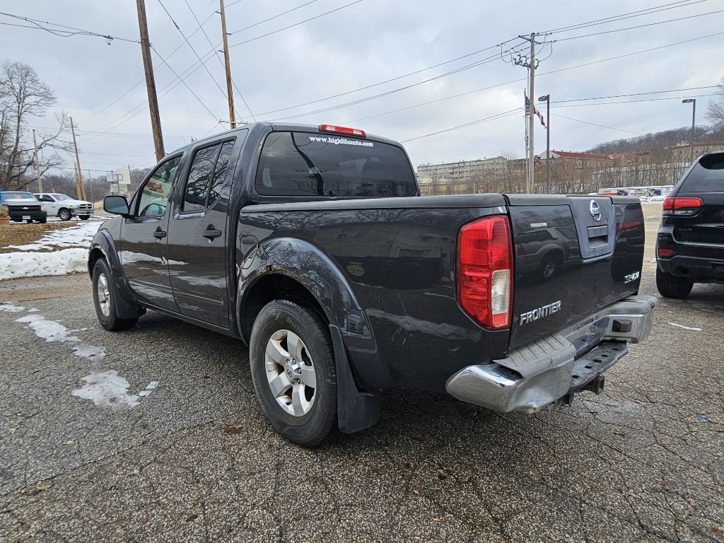 2011 Nissan Frontier Image 5
