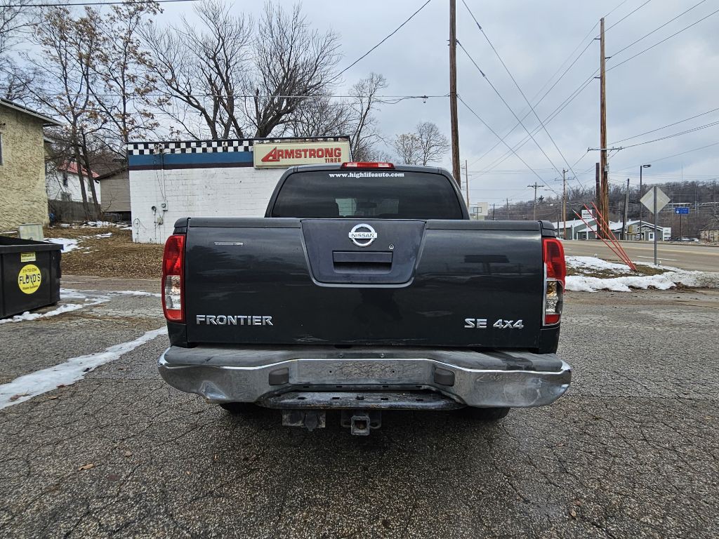 2011 Nissan Frontier Image 6