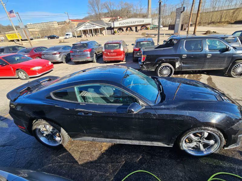 2018 Ford Mustang Image 5