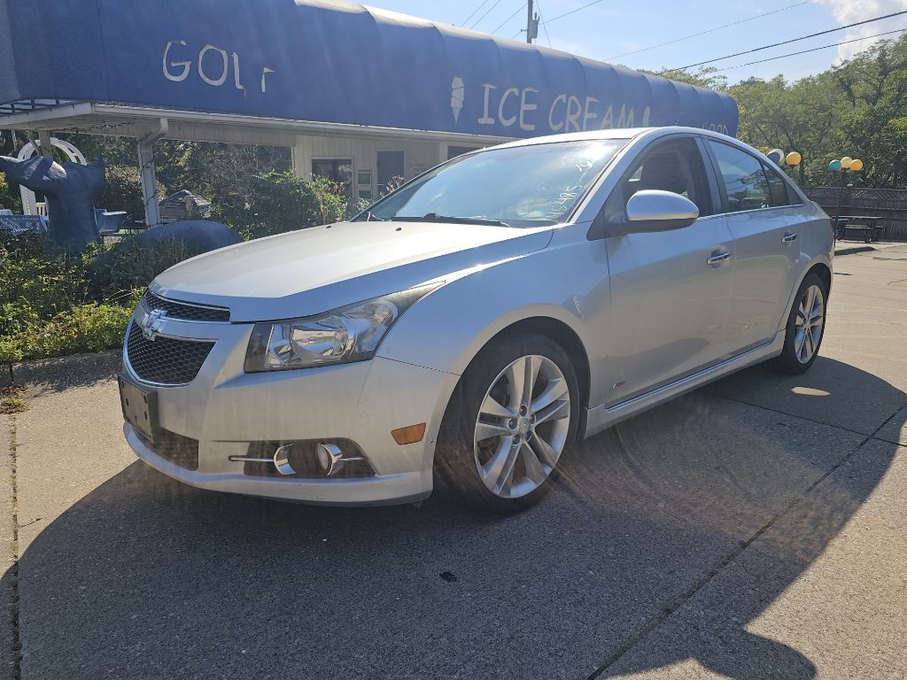 2014 Chevrolet Cruze Image 1