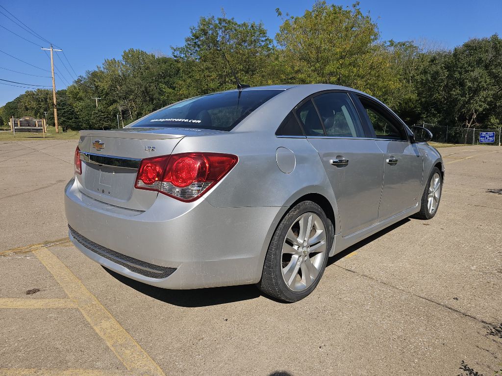 2014 Chevrolet Cruze Image 5