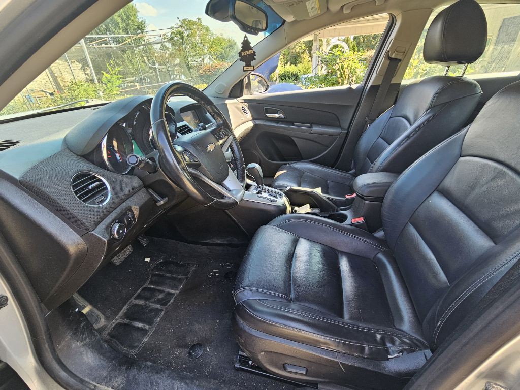 2014 Chevrolet Cruze Image 10