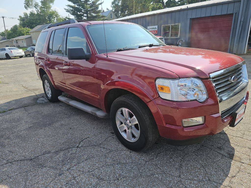 2010 Ford Explorer Image 2