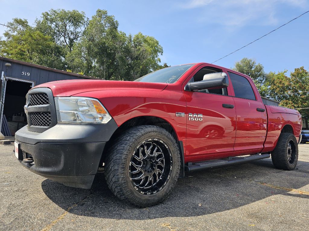 2015 RAM 1500 Image 2