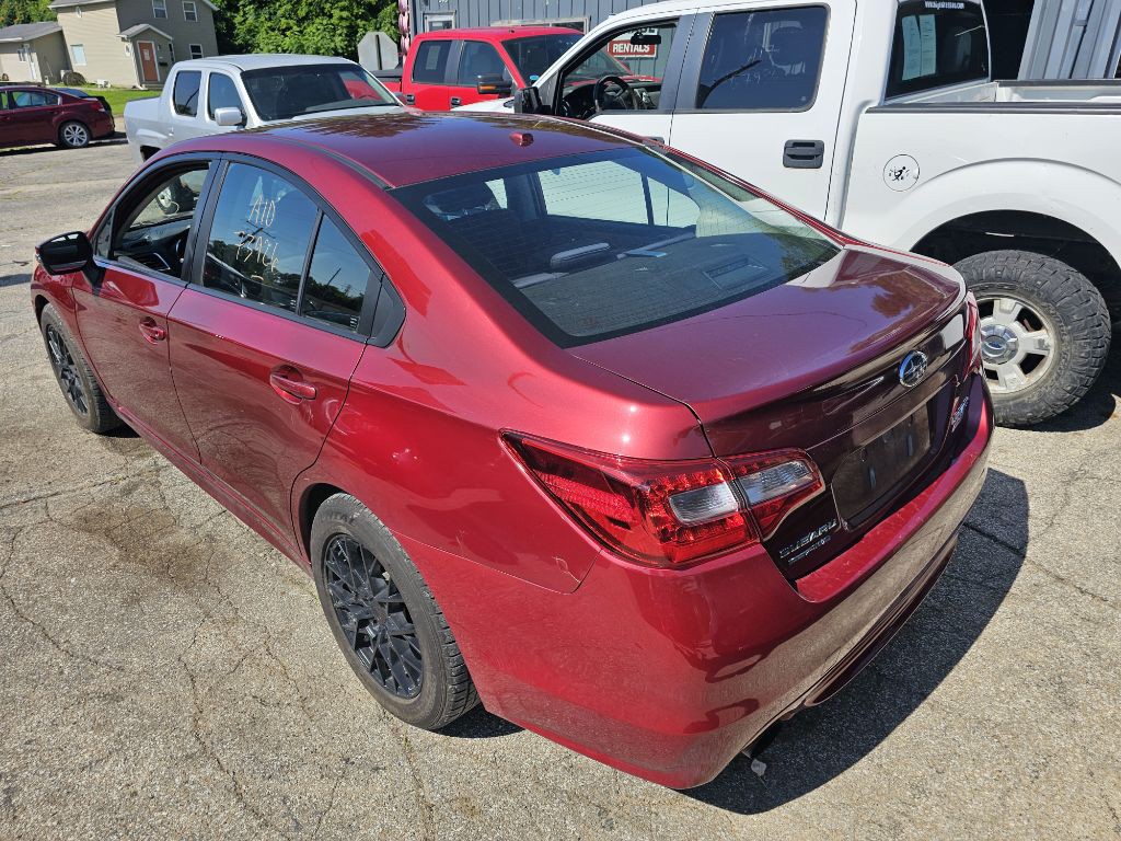 2015 Subaru Legacy Image 4