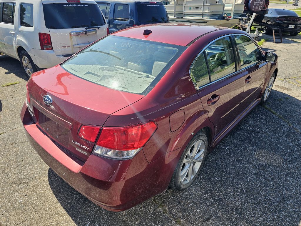 2013 Subaru Legacy Image 3