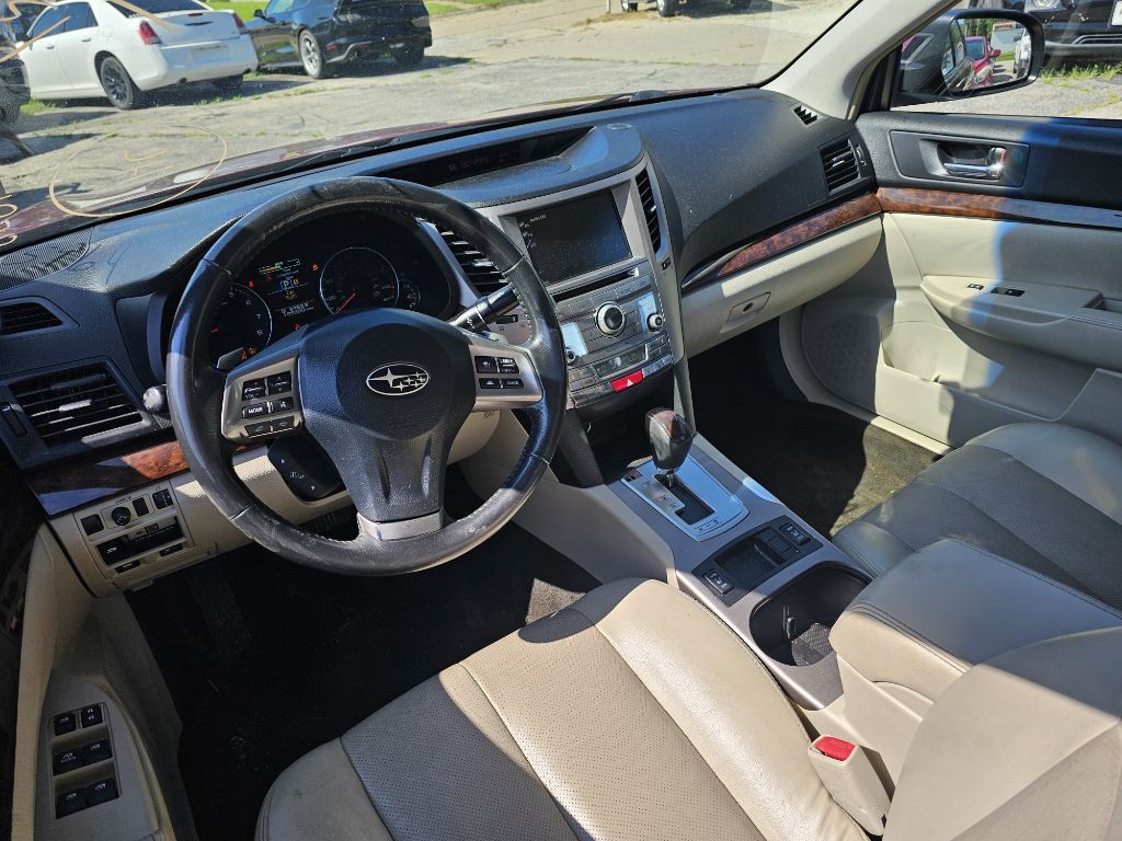 2013 Subaru Legacy Image 5