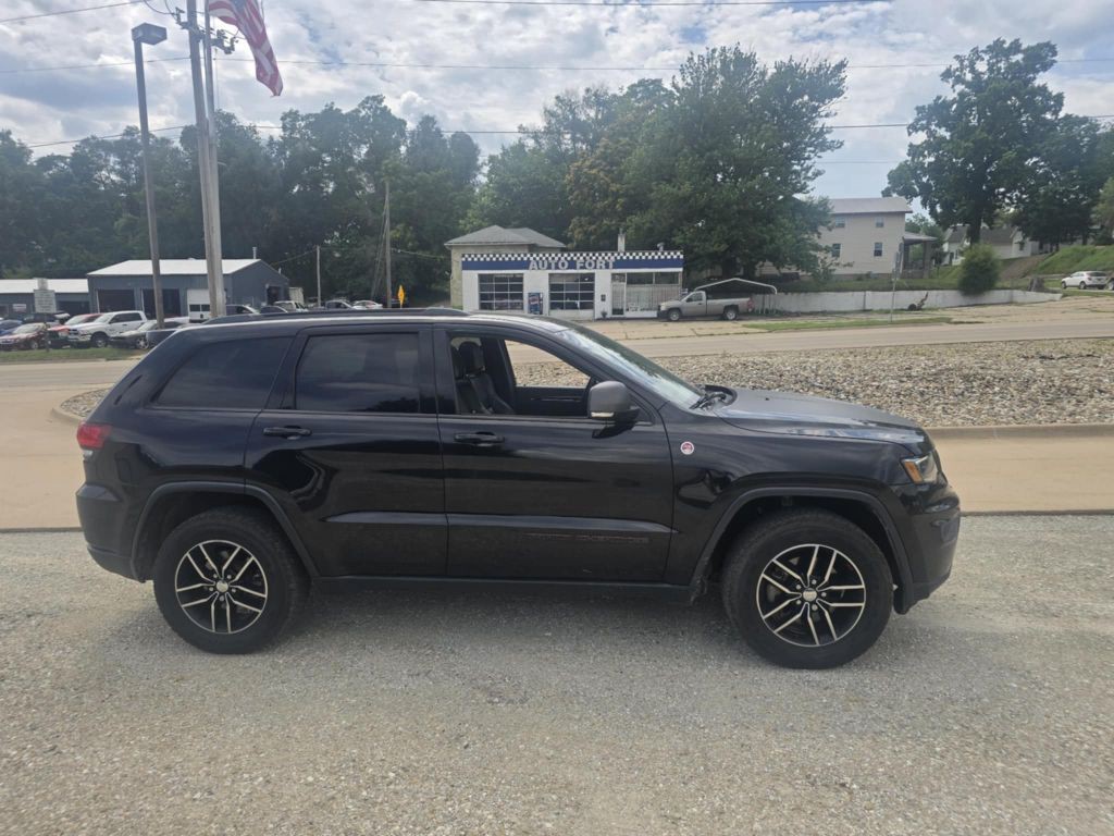 2019 Jeep Grand Cherokee Image 7