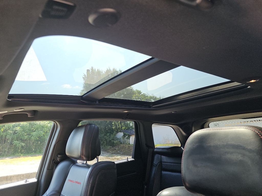 2019 Jeep Grand Cherokee Image 11