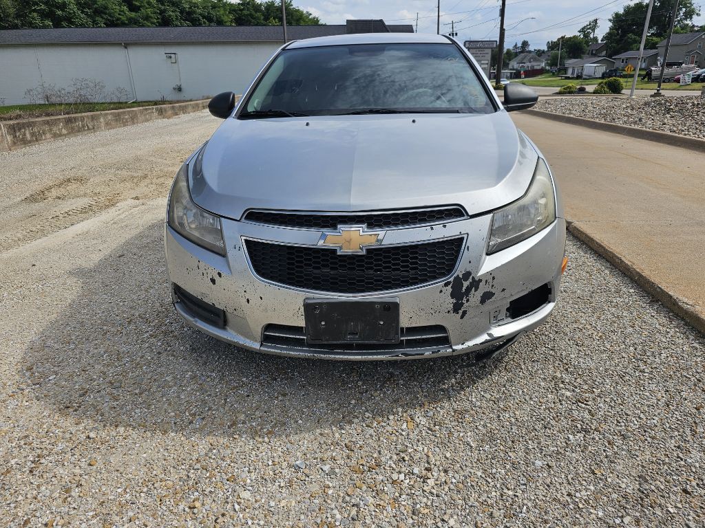 2012 Chevrolet Cruze Image 2