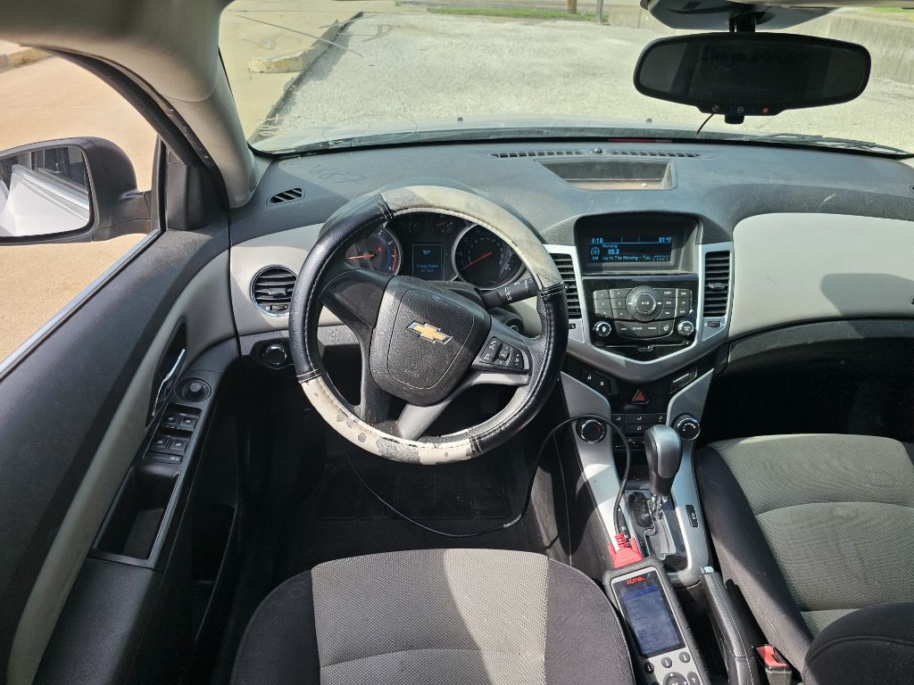 2012 Chevrolet Cruze Image 9