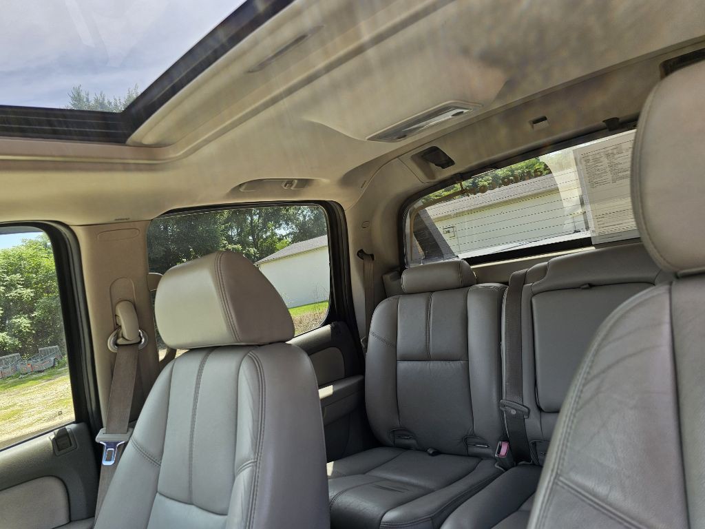 2007 Chevrolet Avalanche Image 10