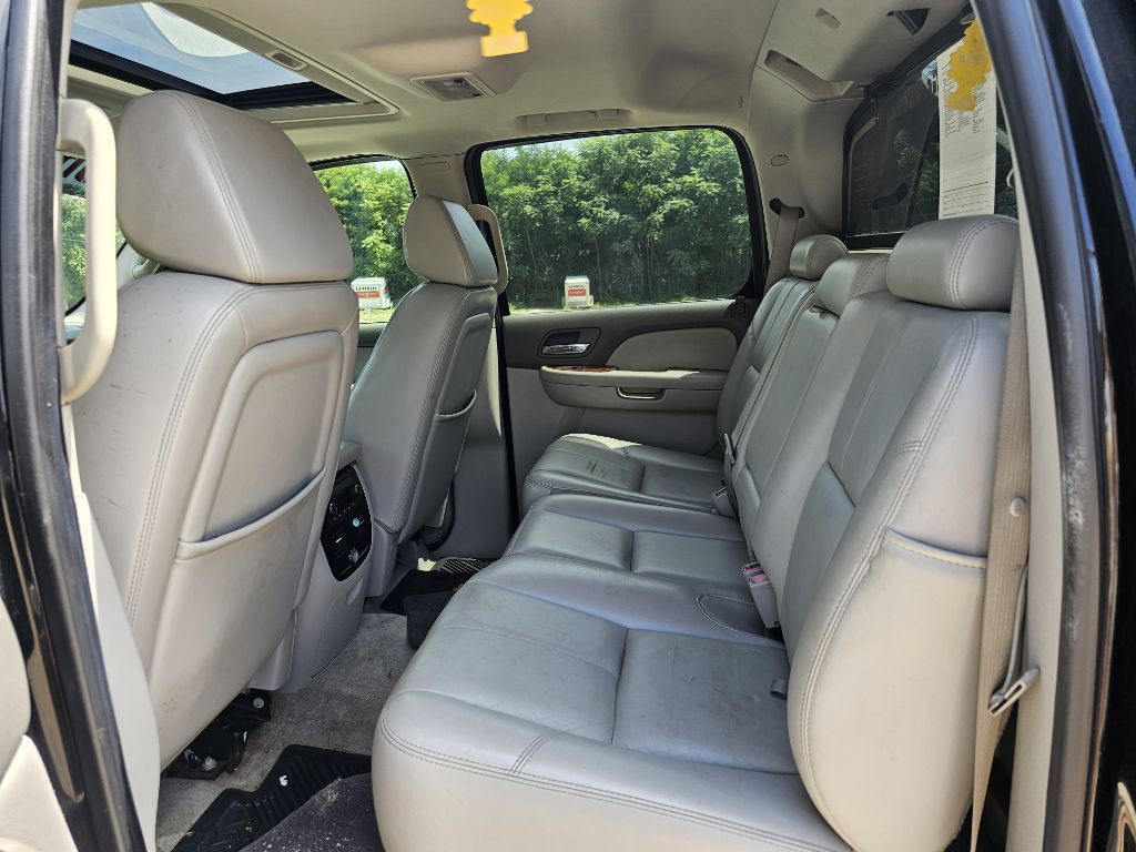 2007 Chevrolet Avalanche Image 11