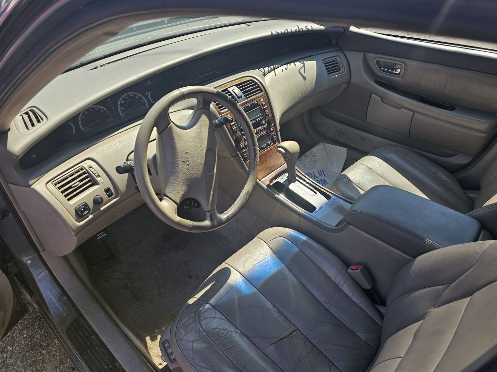 2000 Toyota Avalon Image 5