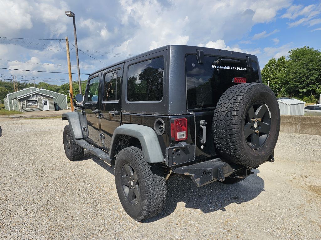2011 Jeep Wrangler Unlimited Image 5