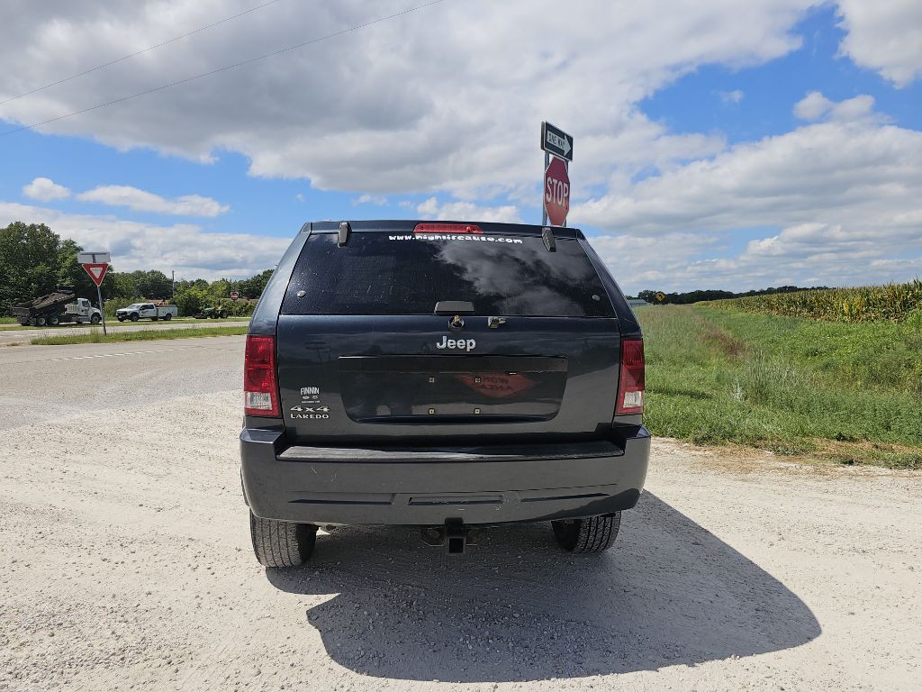 2008 Jeep Grand Cherokee Image 6