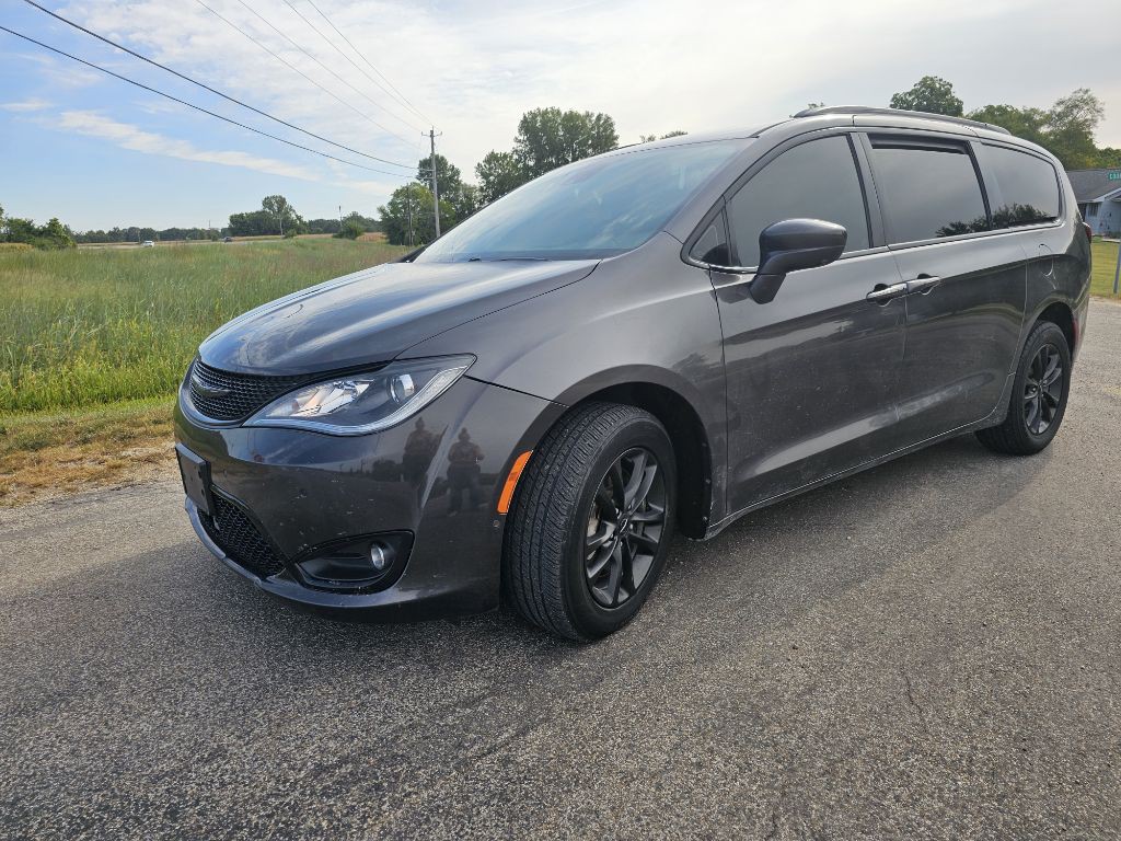 2020 Chrysler Pacifica Image 1