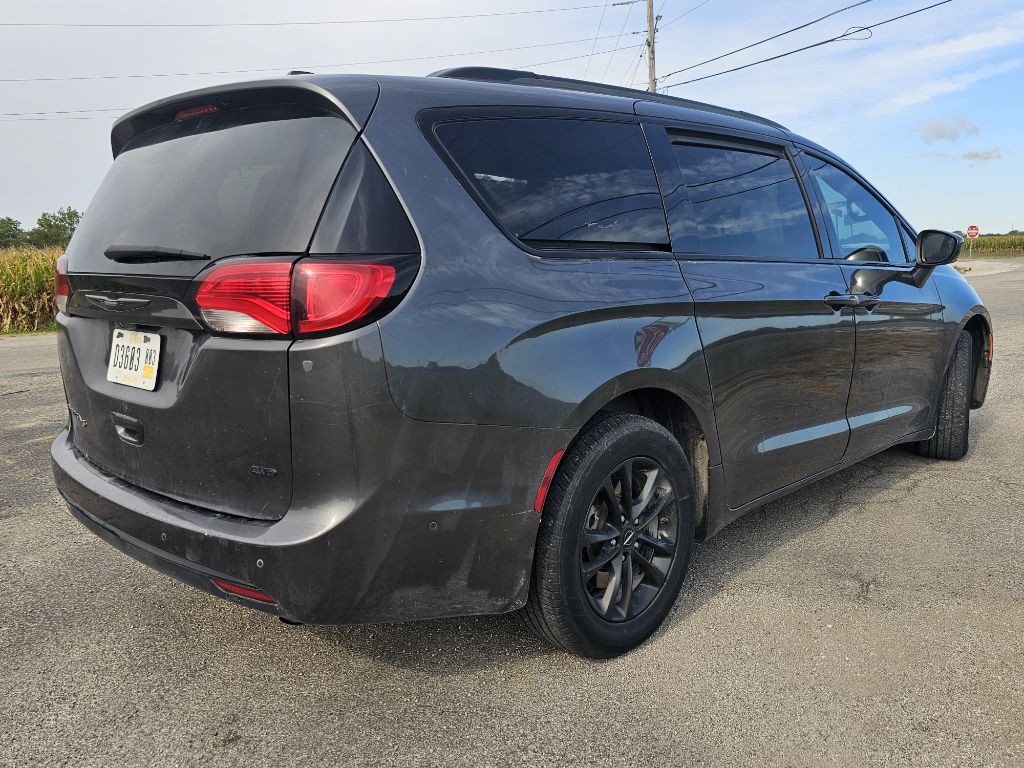 2020 Chrysler Pacifica Image 5