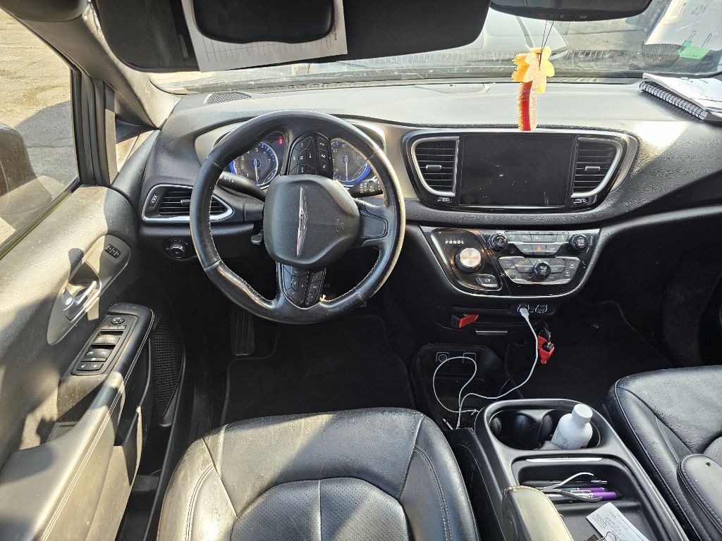2020 Chrysler Pacifica Image 9