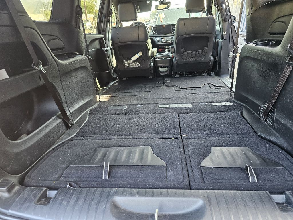 2020 Chrysler Pacifica Image 16