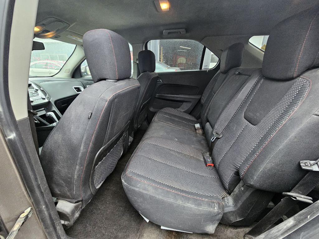 2010 Chevrolet Equinox Image 11