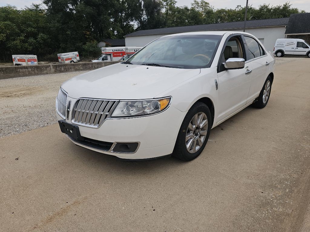 2011 Lincoln MKZ Image 1