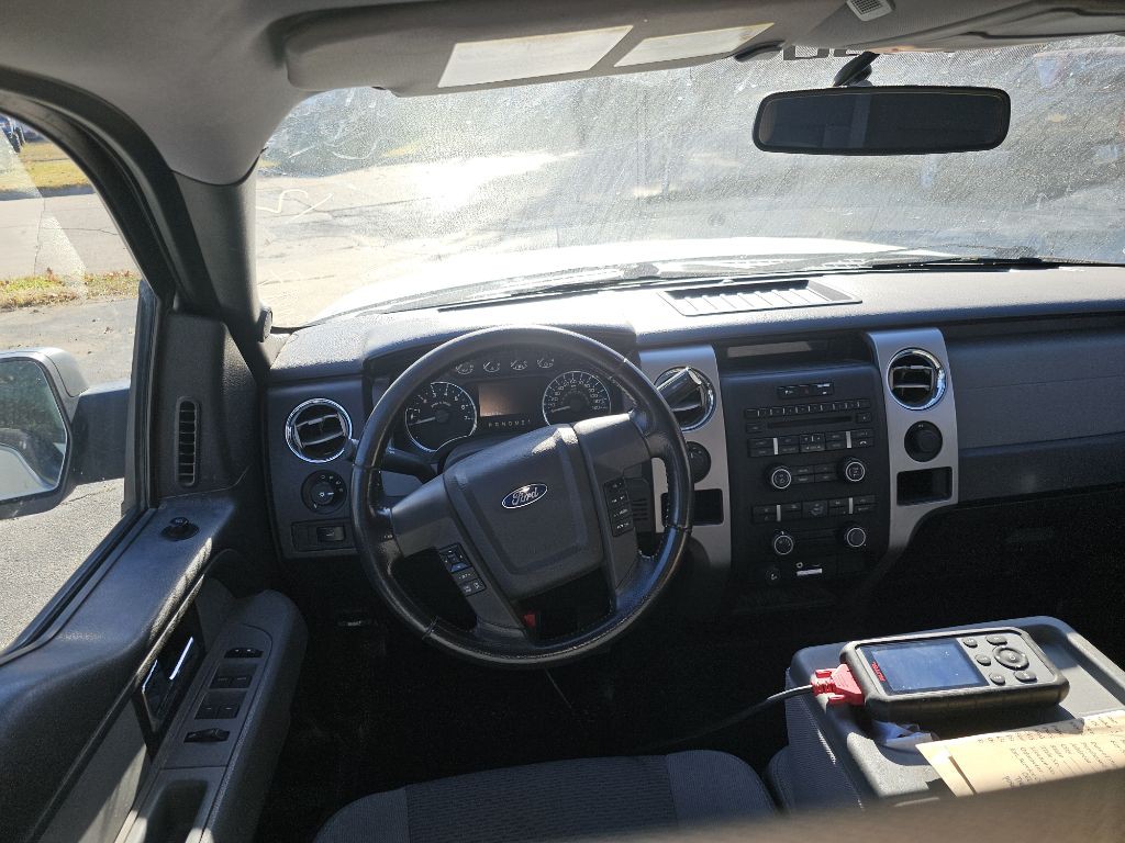 2012 Ford F-150 Image 10
