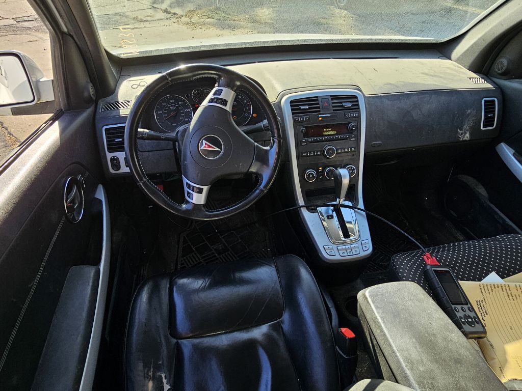 2008 Pontiac Torrent Image 11