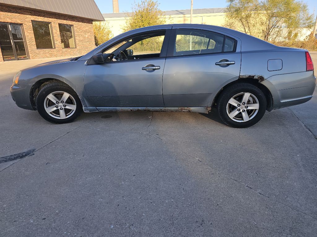 2008 Mitsubishi Galant Image 8