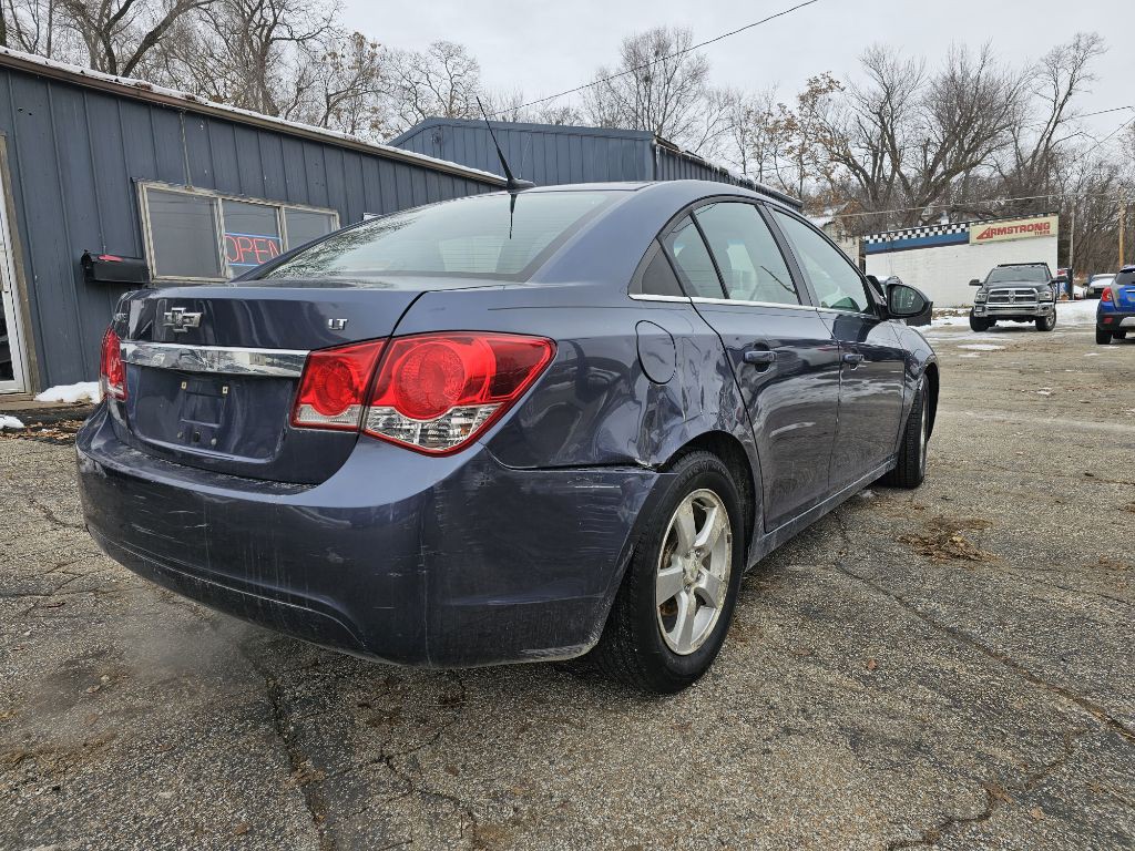 2014 Chevrolet Cruze Image 5