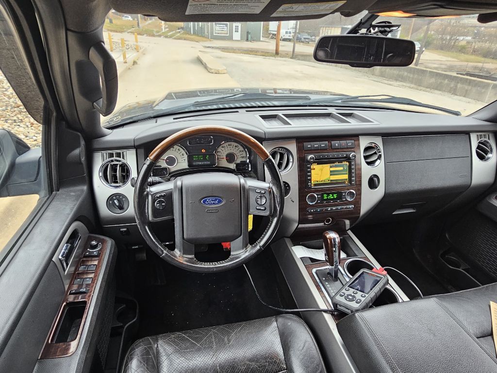 2010 Ford Expedition Image 11