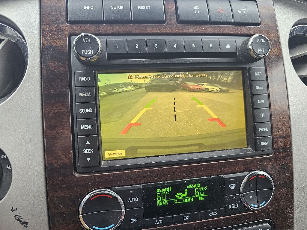2010 Ford Expedition Image 12