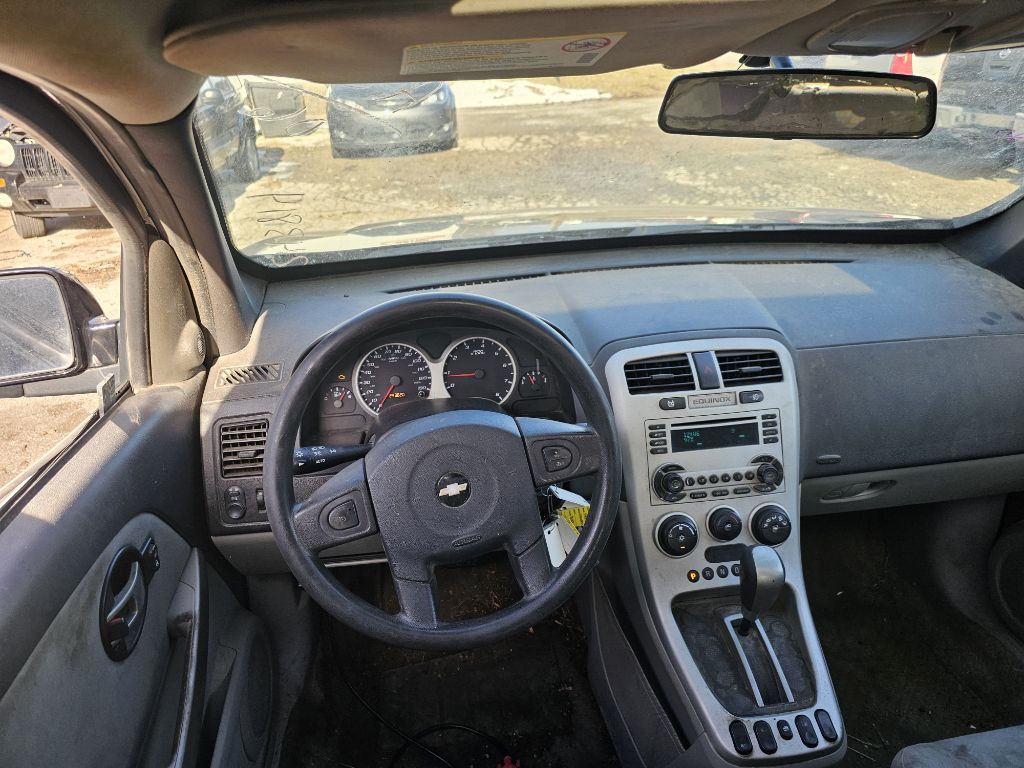 2006 Chevrolet Equinox Image 9