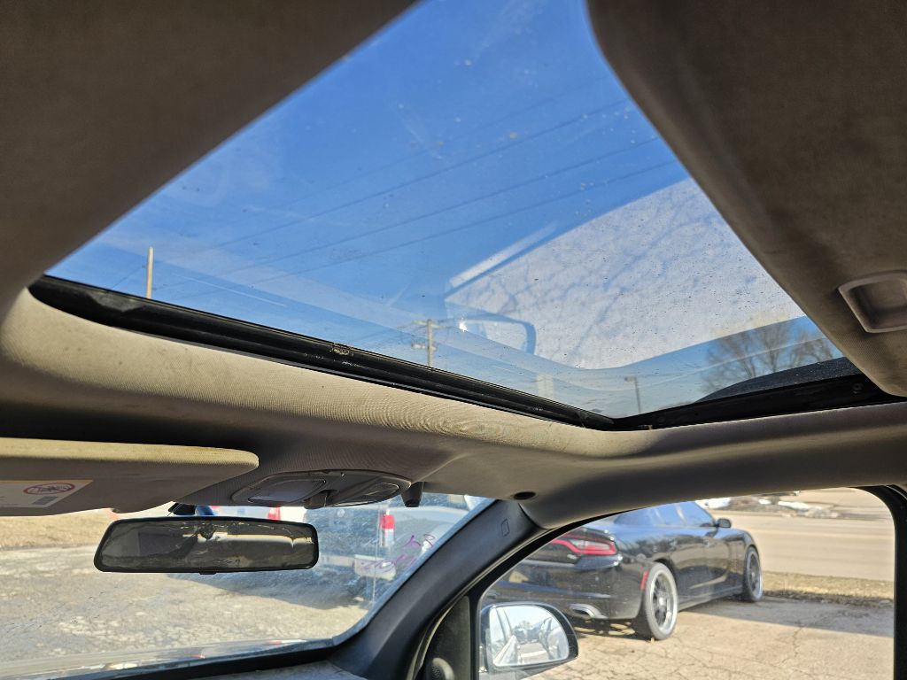 2006 Chevrolet Equinox Image 11