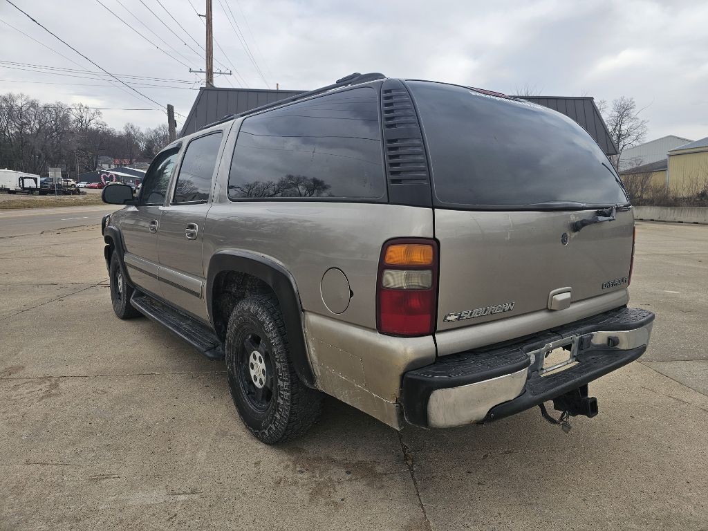 2002 Chevrolet Suburban Image 7