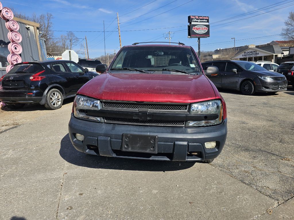 2002 Chevrolet Trailblazer Image 2