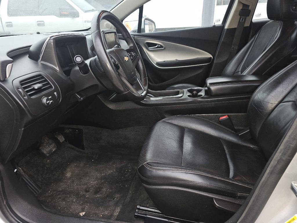 2012 Chevrolet Volt Image 10