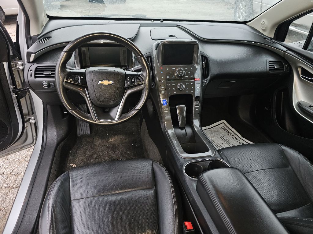 2012 Chevrolet Volt Image 11