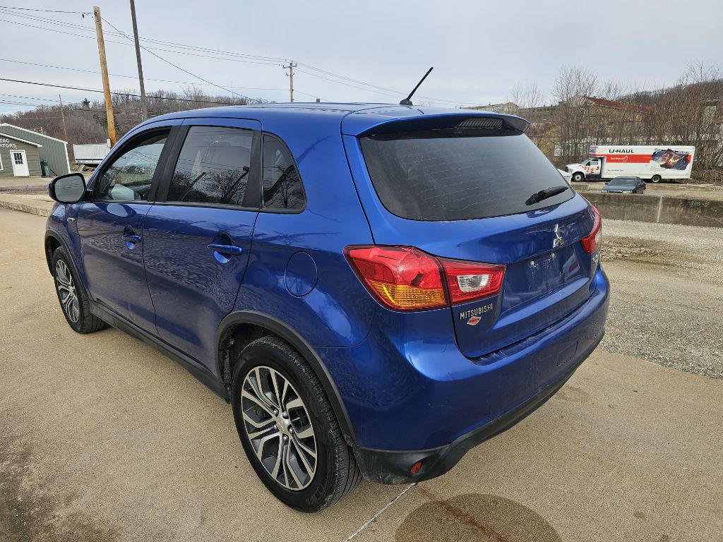 2016 Mitsubishi Outlander Image 7