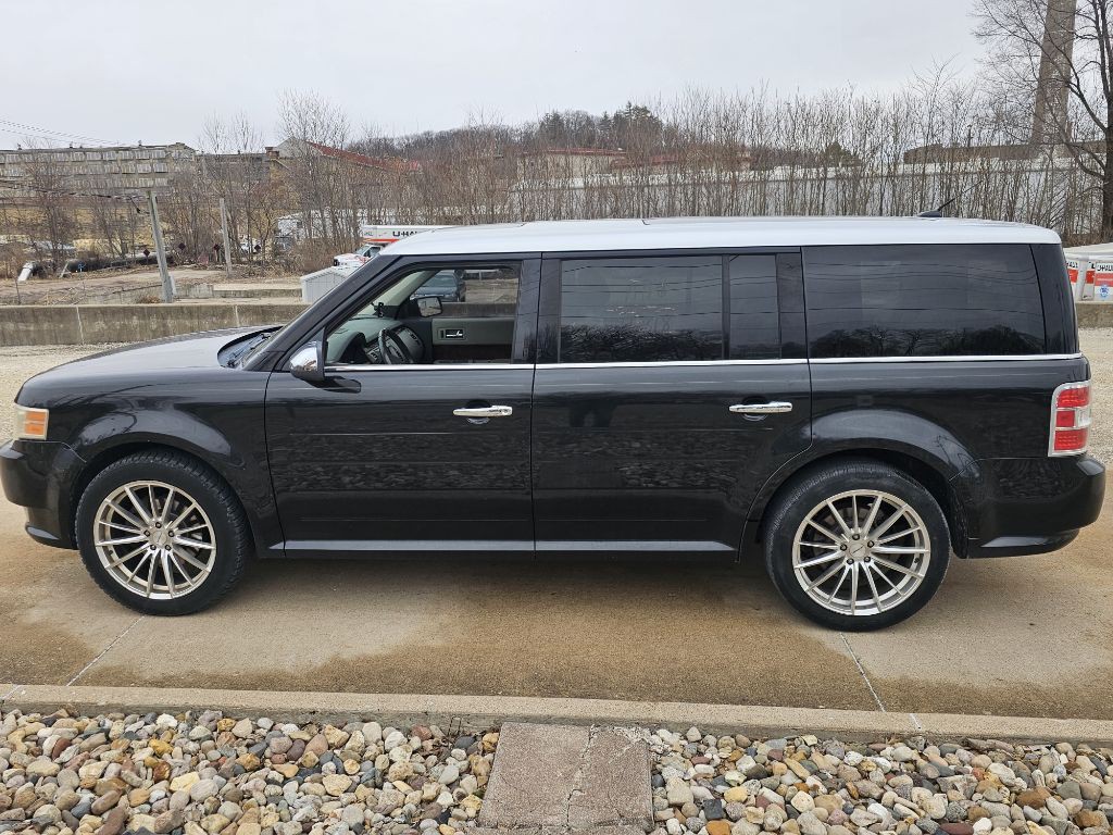 2011 Ford Flex Image 8