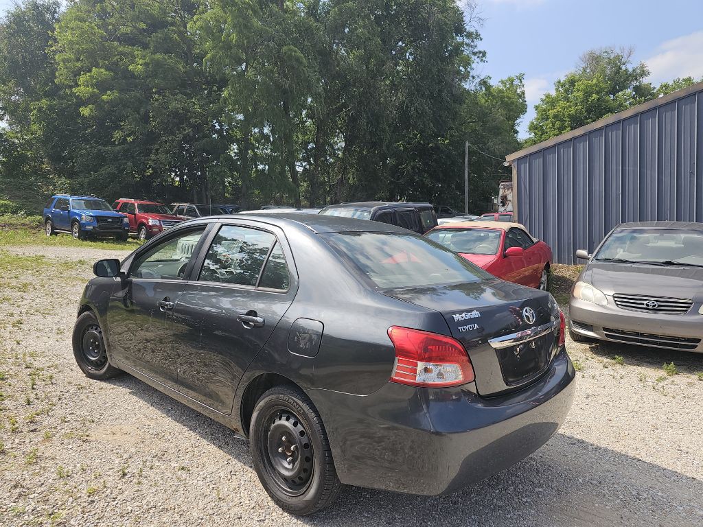 2009 Toyota Yaris Image 4