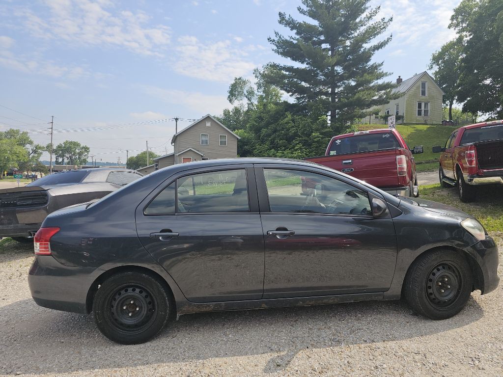 2009 Toyota Yaris Image 6