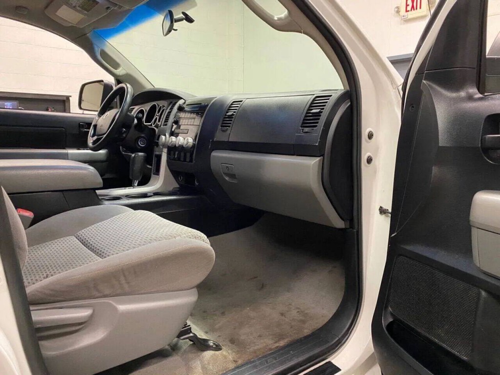 2007 Toyota Tundra Image 13