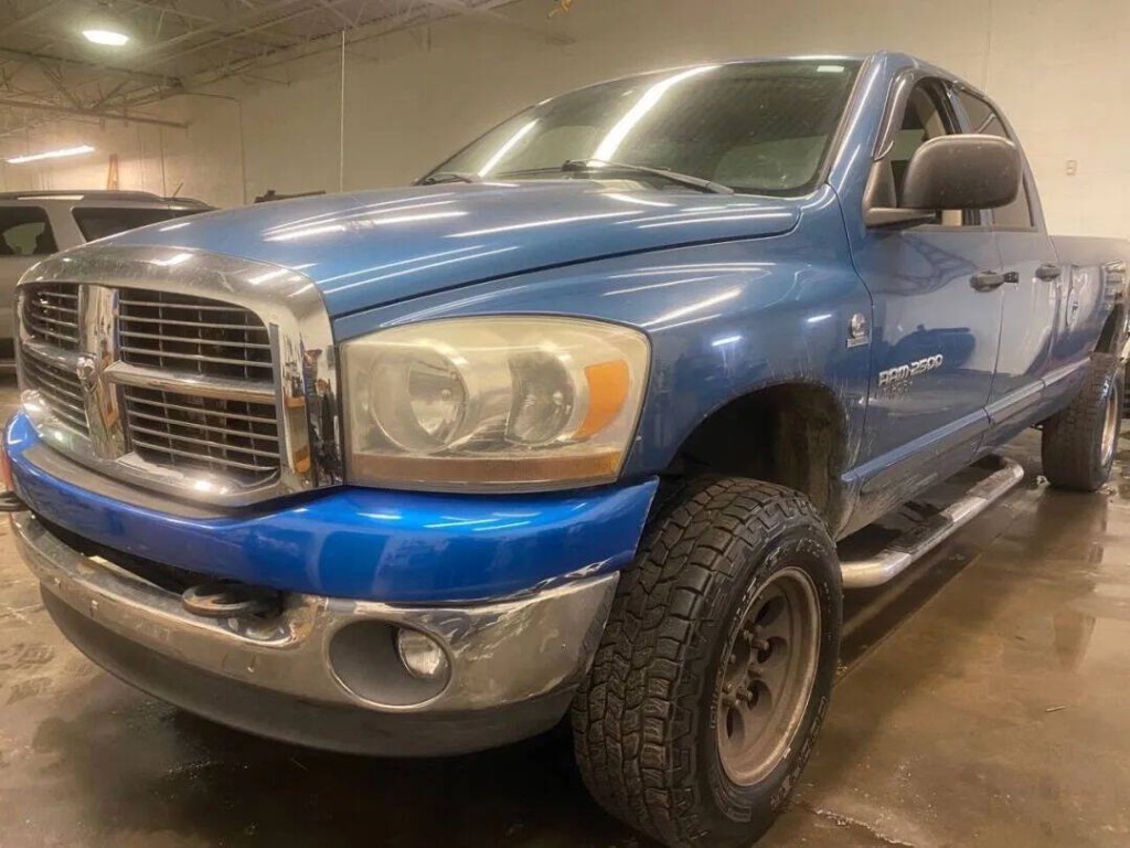 2006 Dodge Ram 2500 Image 2