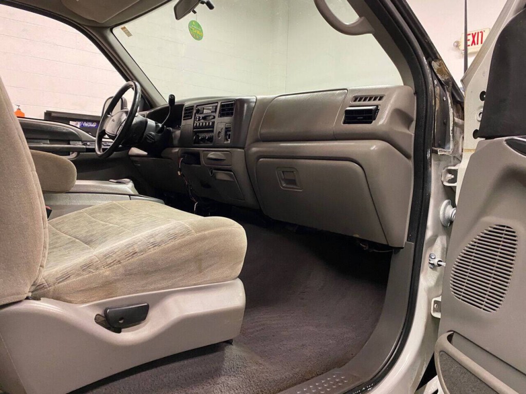 1999 Ford F-250 Image 11